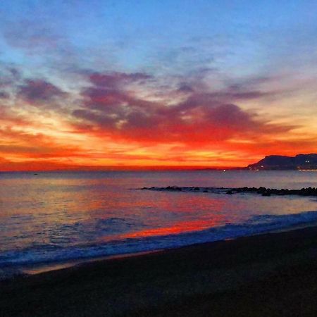 Le Case Del Sole Βεντιμίλια Εξωτερικό φωτογραφία